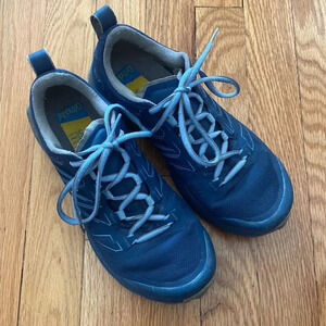 La Sportiva sz 6.5 blue ergonomic ortholite Jackal great pre owned condition
